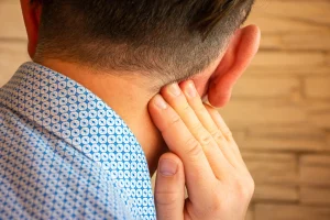 pain behind the ear and neck