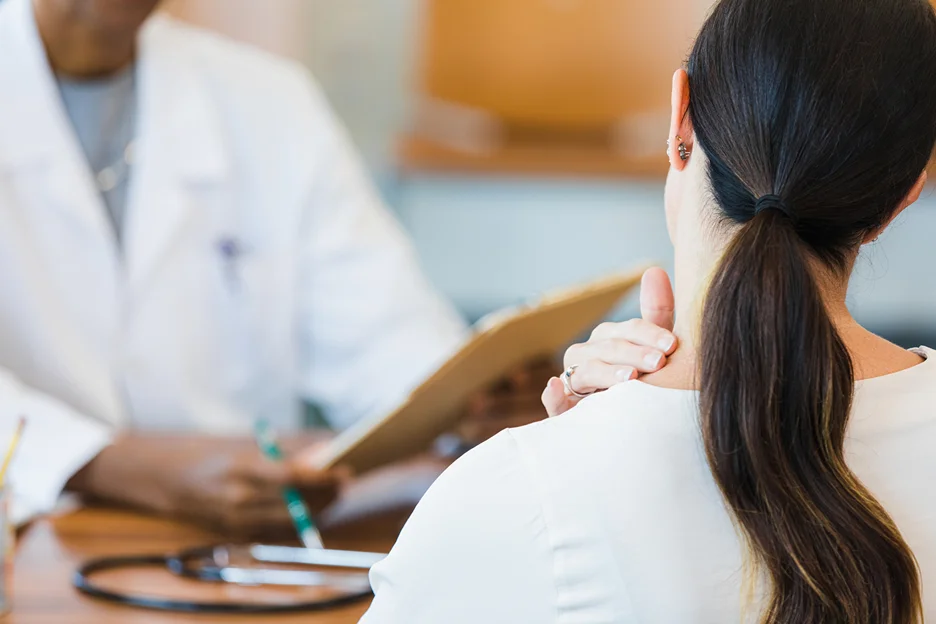 a patient complains neck pain to her doctor