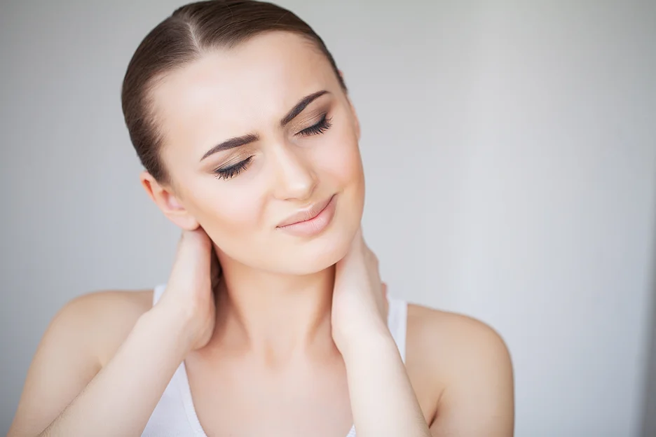 can toothache cause neck pain