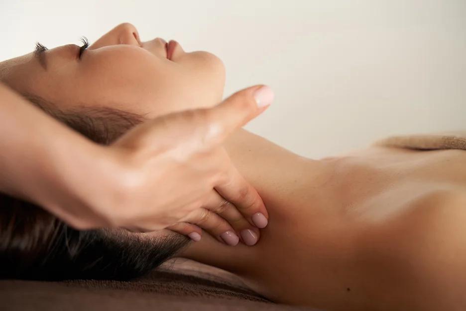 massages for neck pain